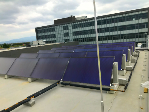 Sortirnica HP, solarni kolektori UltraSol na krovu hale